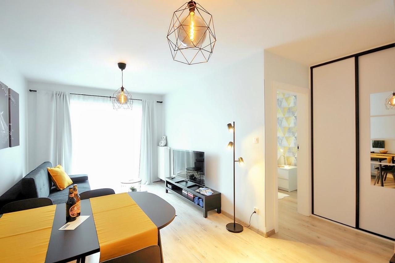 Apartament Andar Z Miejscem Parkingowym Kolobrzeg Ngoại thất bức ảnh